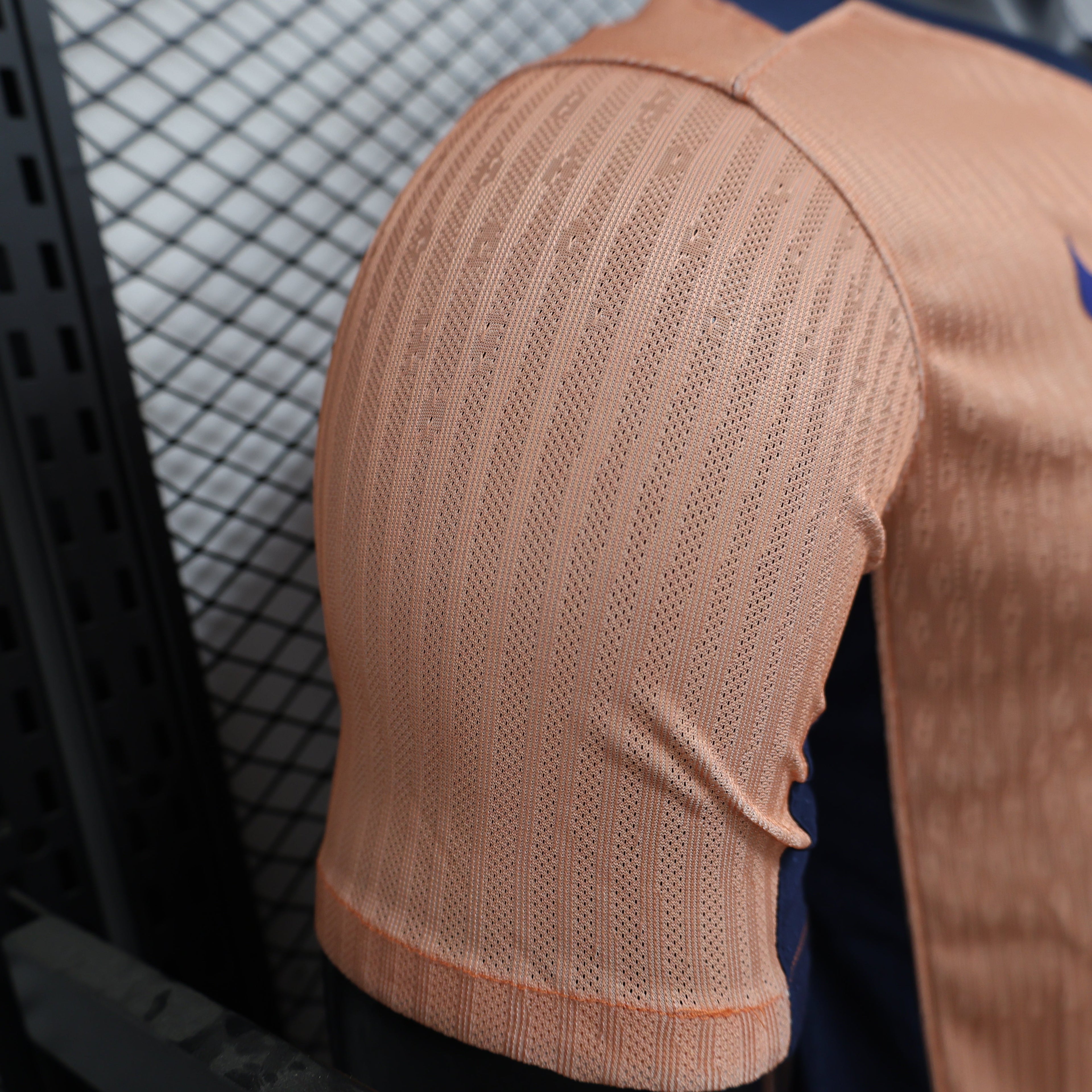 Camisa Barcelona 25/26 Special Edition Jogador - Marrom